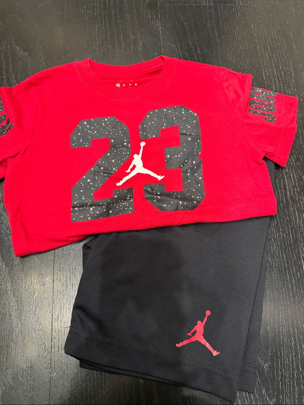 Jordan Red and Black '23 Graphic Tee with Jumpman Tee-Shirt & Shorts SET